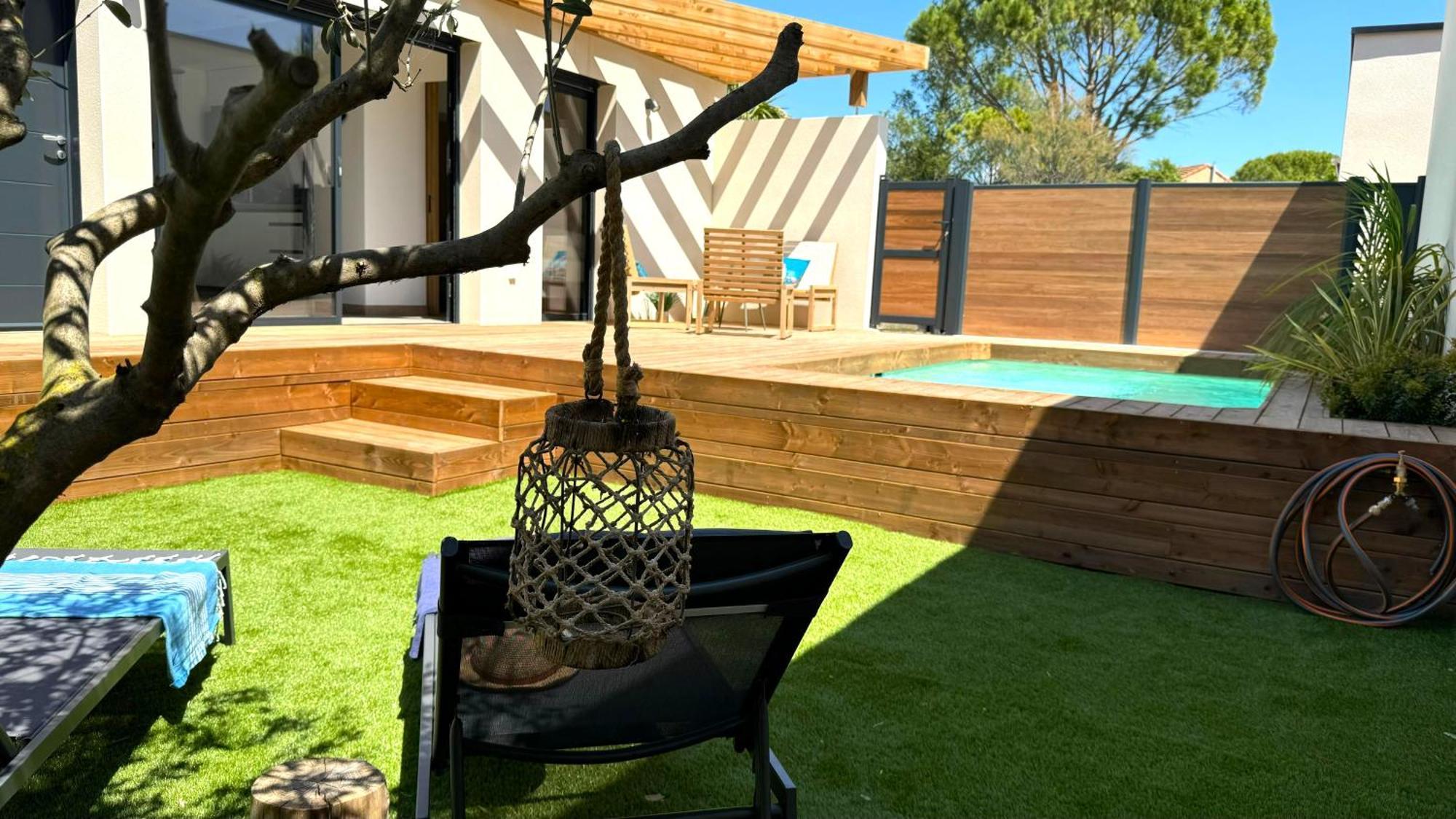 Villa Daya Lodge. *