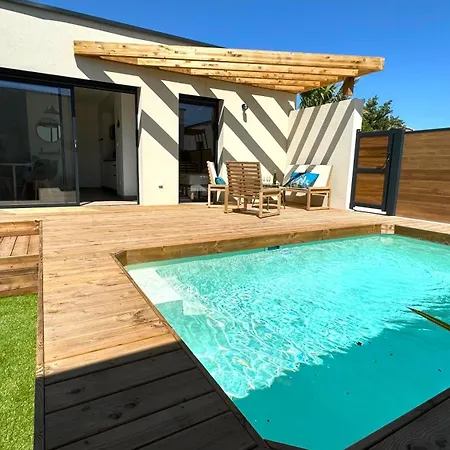 Daya Lodge. L'Isle-sur-la-Sorgue Exterior photo