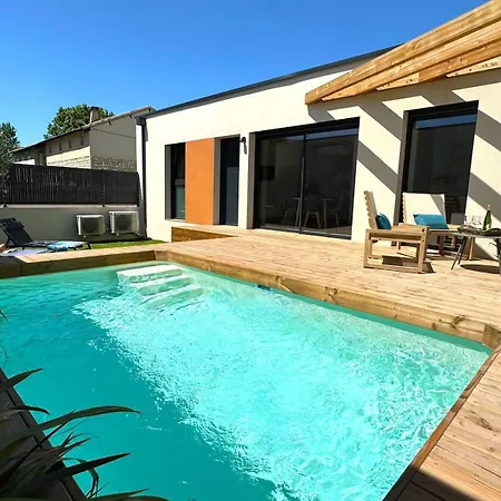 Daya Lodge. L'Isle-sur-la-Sorgue Exterior photo