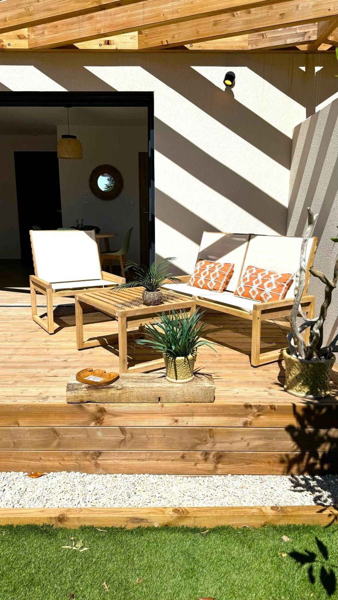 Daya Lodge. Villa